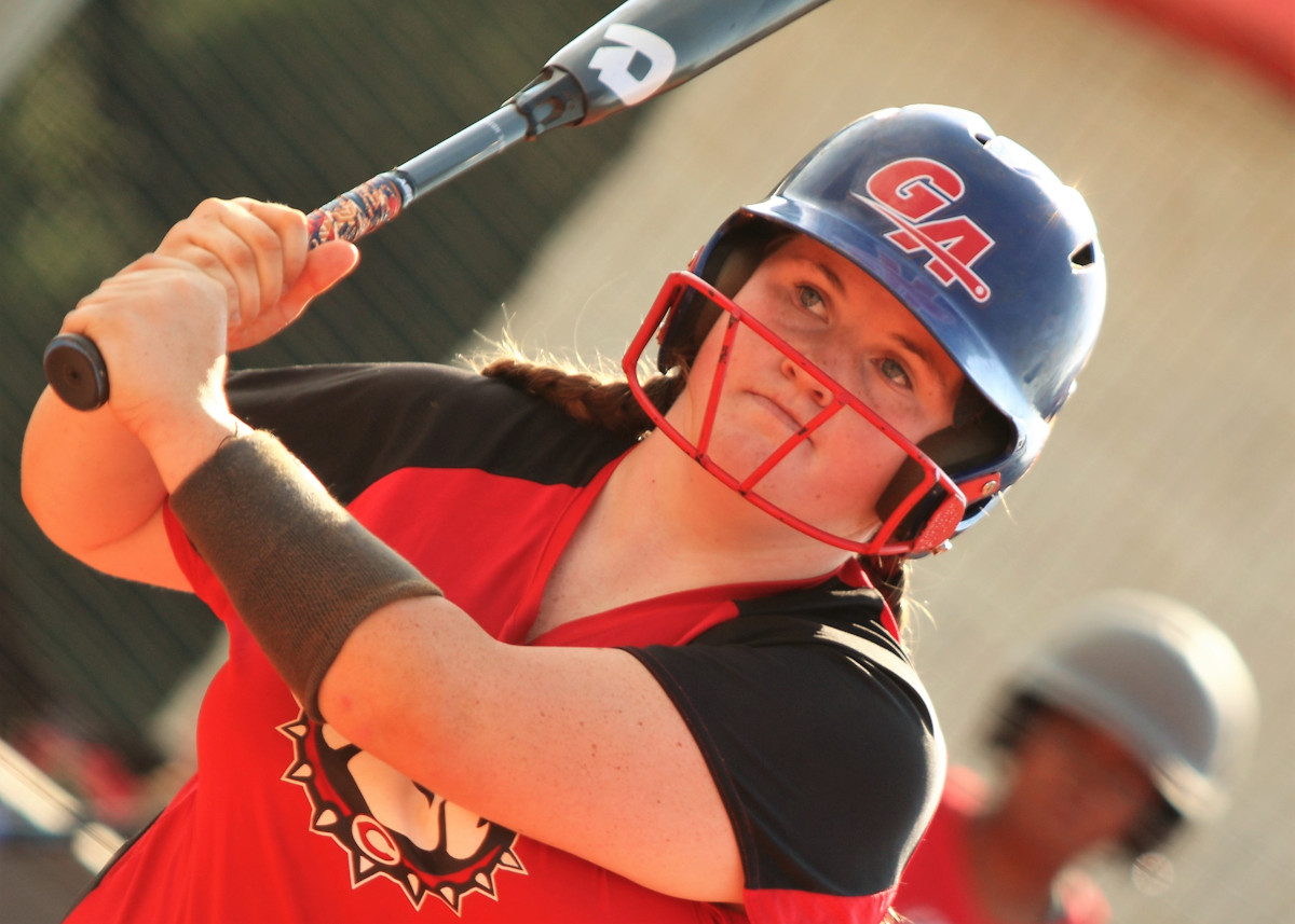 Chssoftballfeat