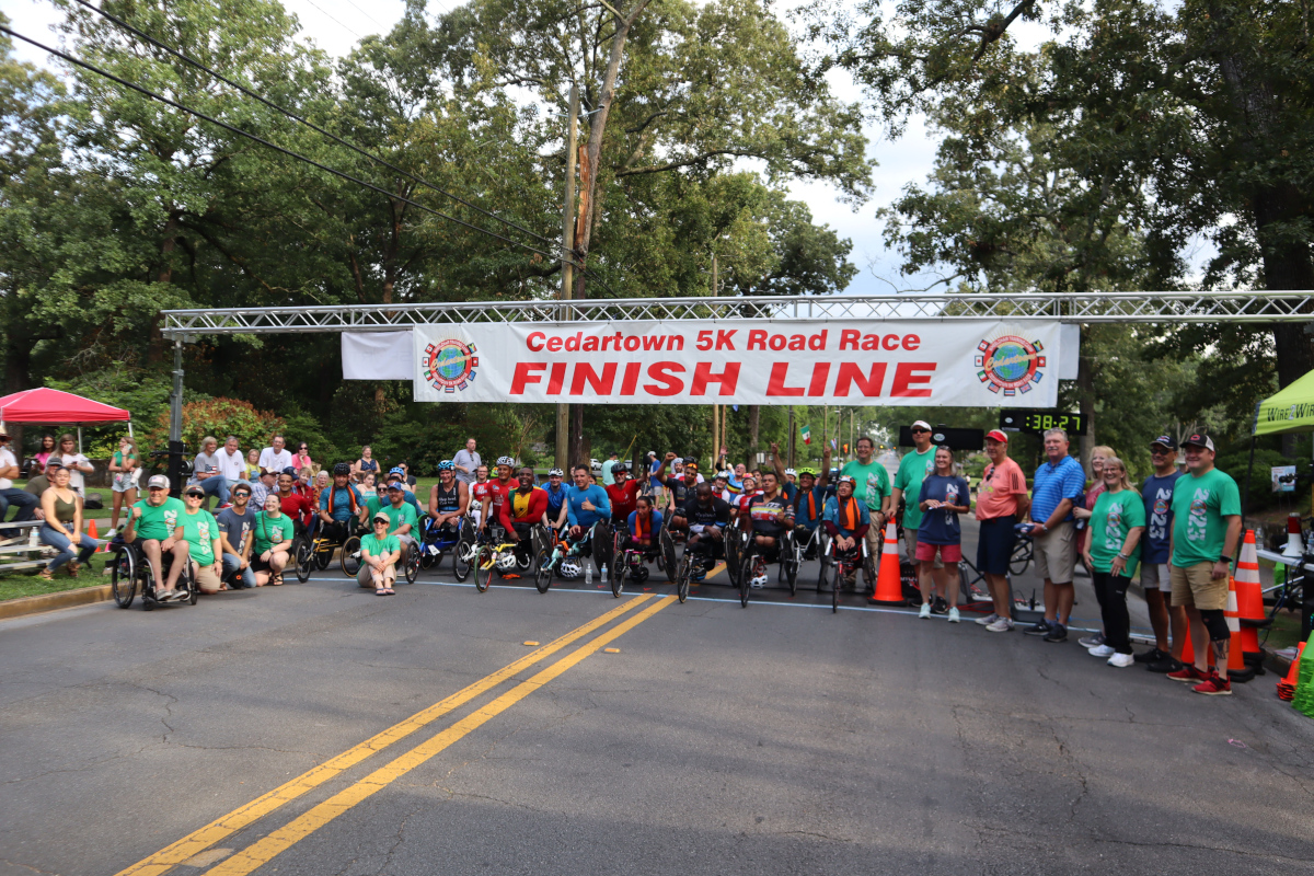 070623 wheelchair5kgroup